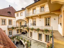Pronájem kanceláře, Praha - Staré Město, Malé náměstí, 250 m2