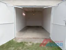 Pronájem garáže, Slaný, Rabasova, 20 m2