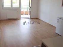 Pronájem bytu 1+kk, Praha, Strančická, 27 m2