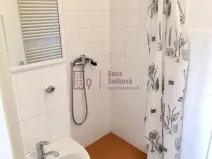 Pronájem bytu 1+kk, Jindřichův Hradec - Jindřichův Hradec I, Komenského, 27 m2