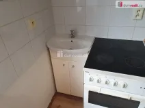 Pronájem bytu 1+1, Děčín - Děčín III-Staré Město, Březová, 32 m2