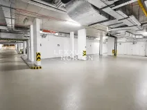 Pronájem garážového stání, Praha - Vinohrady, Italská, 12 m2