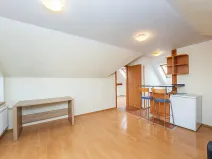 Pronájem bytu 2+kk, Praha - Horní Počernice, Náchodská, 50 m2