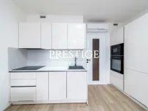 Pronájem bytu 1+kk, Praha - Žižkov, Šrámkové, 36 m2