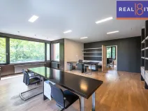 Pronájem kanceláře, Praha, U Hadovky, 400 m2
