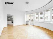 Pronájem bytu 3+1, Praha - Holešovice, Františka Křížka, 105 m2