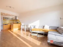 Prodej bytu 2+kk, Praha - Libeň, Nad Okrouhlíkem, 58 m2