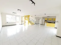 Pronájem rodinného domu, Praha - Řepy, 300 m2