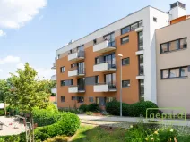 Prodej bytu 2+kk, Praha, Zimova, 63 m2