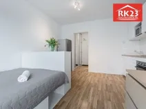 Pronájem bytu 1+kk, Praha - Libeň, Novovysočanská, 24 m2