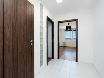 Pronájem bytu 2+kk, Praha, Milánská, 49 m2