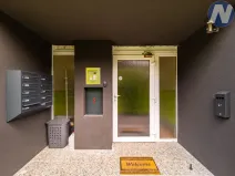 Prodej komerční nemovitosti, Chroboly, 21 m2