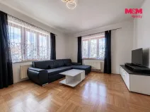 Prodej bytu 2+1, Rožďalovice, Náměstí, 63 m2