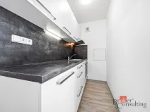 Pronájem bytu 2+kk, Hradec Králové - Pražské Předměstí, Veverkova, 32 m2