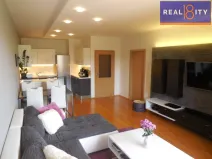Prodej bytu 2+kk, Praha, Tupolevova, 50 m2