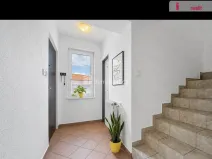 Pronájem atypického bytu, Praha - Lipence, Jílovišťská, 13 m2
