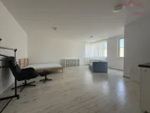 Pronájem bytu 1+kk, Chomutov, Žižkovo náměstí, 43 m2