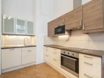 Pronájem bytu 3+kk, Praha - Nové Město, Hálkova, 77 m2