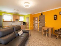 Prodej chaty, Dolní Břežany - Lhota, U Lesa, 50 m2