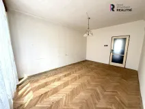 Prodej bytu 3+1, Sokolov, Slezská, 73 m2