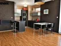 Pronájem bytu 2+kk, Hradec Králové - Nový Hradec Králové, Rybova, 62 m2