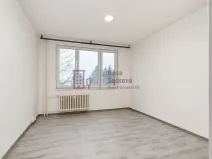 Pronájem bytu 1+kk, Jindřichův Hradec - Jindřichův Hradec III, sídliště Vajgar, 25 m2