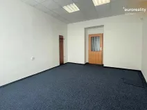 Pronájem kanceláře, Mariánské Lázně, třída Vítězství, 15 m2