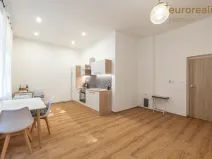Pronájem bytu 3+kk, Mariánské Lázně, Třebízského, 77 m2