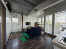 Prodej - jiné, Praha - Smíchov, 30 m2