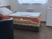 Pronájem atypického bytu, Praha - Dolní Chabry, Ústecká, 17 m2