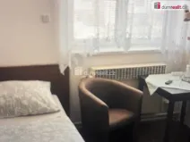 Pronájem atypického bytu, Praha - Dolní Chabry, Ústecká, 17 m2