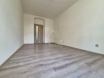 Pronájem bytu 1+1, Hradec Králové, Komenského, 34 m2