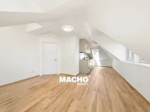 Pronájem bytu 2+kk, Mníšek pod Brdy, 5. května, 53 m2