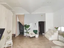 Pronájem atypického bytu, Praha, Plzeňská, 120 m2