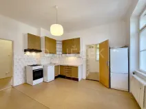 Prodej bytu 2+1, Brno, Heinrichova, 70 m2