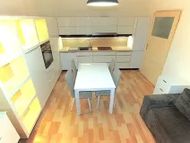 Prodej bytu 2+kk, Praha - Holešovice, Veverkova, 50 m2