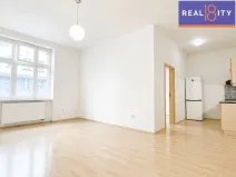 Prodej bytu 1+1, Praha, Jaselská, 55 m2