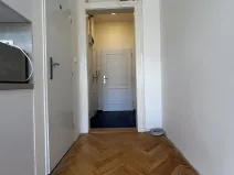 Pronájem bytu 1+kk, Praha - Nusle, Jaromírova, 24 m2