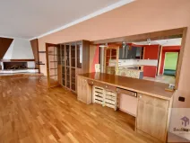 Pronájem bytu 3+1, Ústí nad Labem - Ústí nad Labem-centrum, Velká Hradební, 96 m2