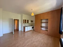 Pronájem bytu 1+kk, Praha - Libeň, U Balabenky, 30 m2
