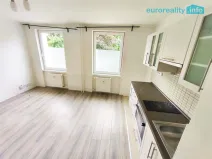 Pronájem bytu 1+kk, Praha - Letňany, Tupolevova, 26 m2