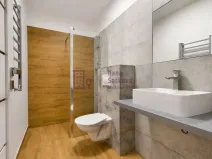 Pronájem bytu 3+kk, Jindřichův Hradec - Jindřichův Hradec I, nám. Míru, 57 m2
