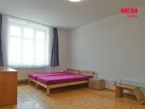 Pronájem bytu 4+1, Čáslav - Čáslav-Nové Město, Husova, 98 m2