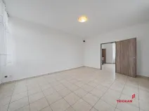 Pronájem bytu 2+kk, Sadová, 43 m2