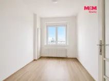 Pronájem bytu 2+kk, Praha - Holešovice, Jankovcova, 37 m2