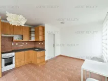 Pronájem bytu 1+kk, Praha - Zbraslav, Pelzova, 35 m2