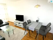 Pronájem bytu 2+kk, Praha - Karlín, Nekvasilova, 48 m2
