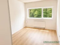 Pronájem bytu 2+kk, Praha - Hrdlořezy, Českobrodská, 55 m2