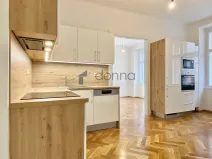 Pronájem bytu 3+1, Praha, Slezská, 95 m2