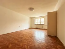 Pronájem bytu 2+1, Chlumec nad Cidlinou - Chlumec nad Cidlinou I, Klicperovo náměstí, 83 m2
